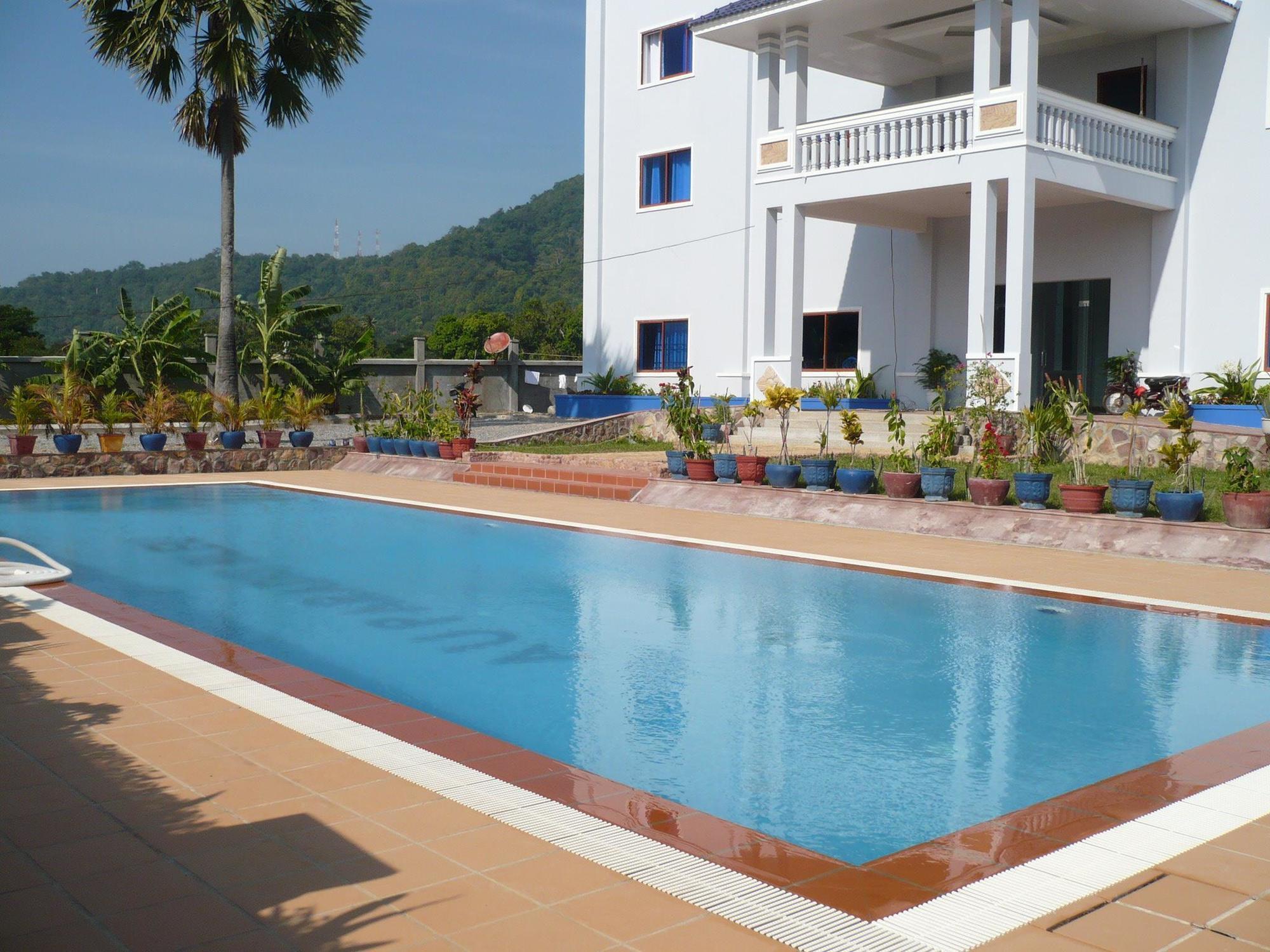 Au Paradis Bleu Kep Exterior photo